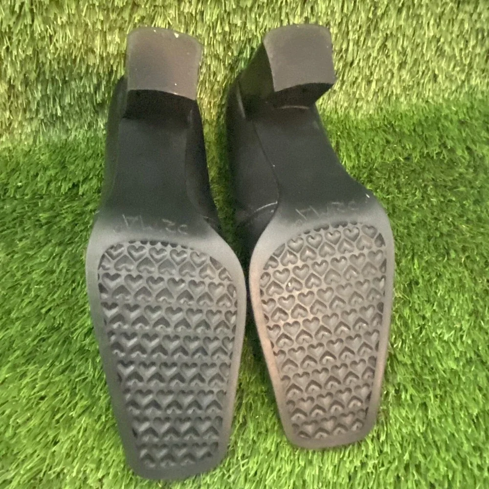 Prima‎ Tonya Booties Leather Black Size 8.5M